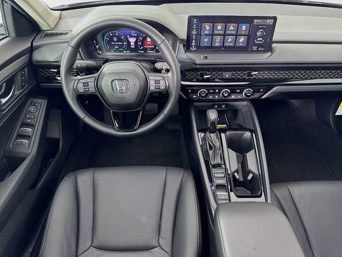 Used 2025 Honda Accord EX-L image 30