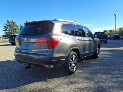 Used 2017 Honda Pilot EX-L image 7