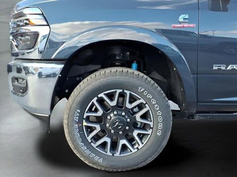 New 2026 RAM 2500 Limited AWD/4WD image 10