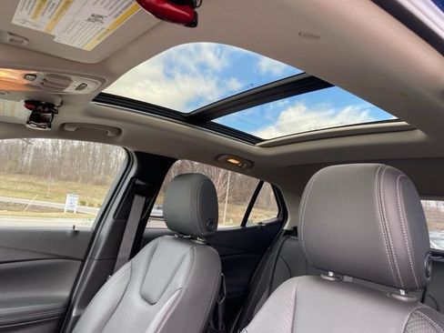 Used 2020 Buick Encore GX Essence w/ Experience Buick Package image 14