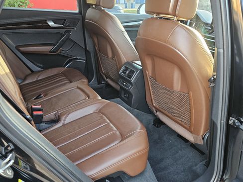 Used 2019 Audi Q5 2.0T Premium w/ Convenience Package image 27