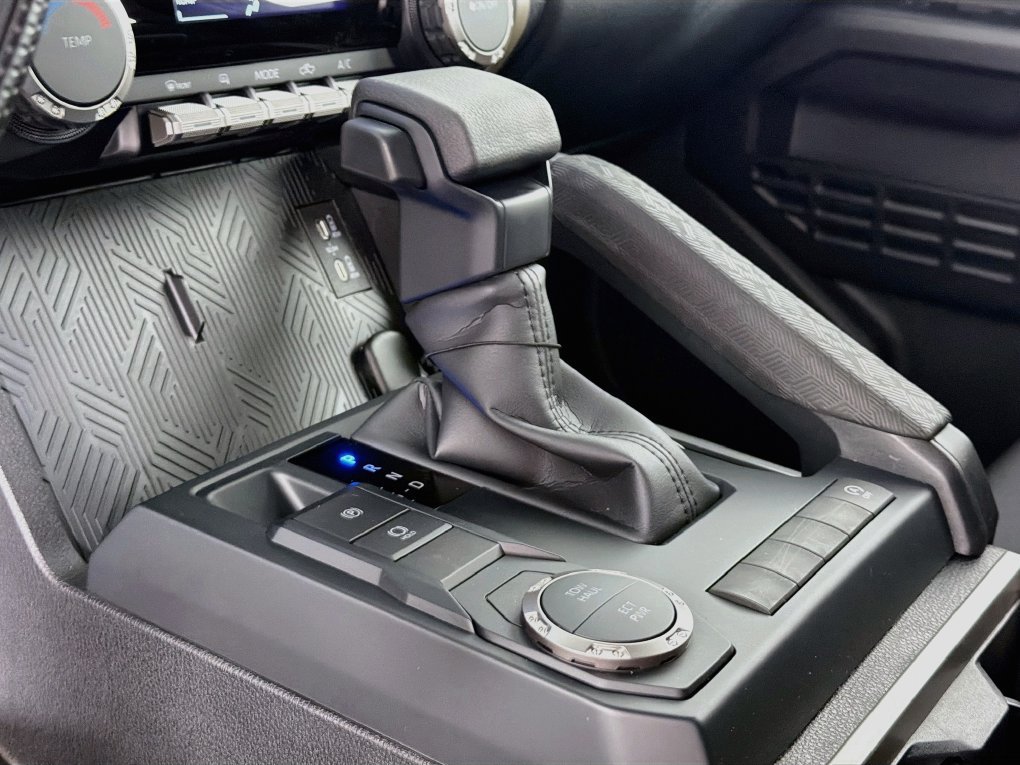 New 2026 Toyota Tacoma SR5 RWD image 34
