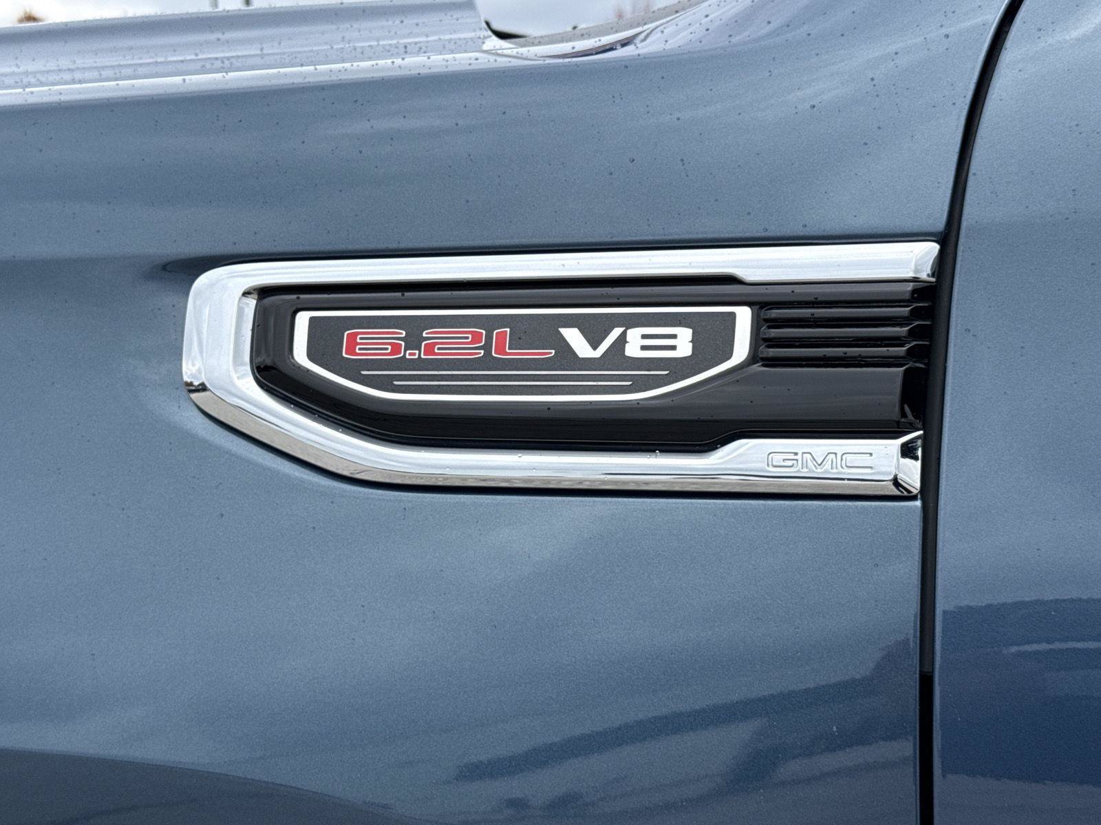 Used 2024 GMC Sierra 1500 Denali AWD/4WD image 9