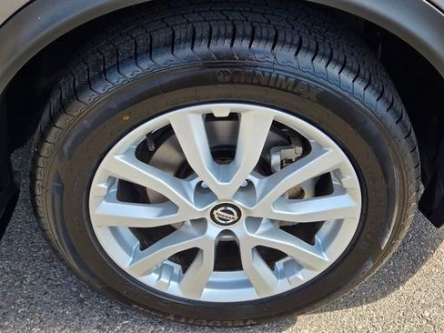 Used 2022 Nissan Rogue Sport S AWD/4WD image 9