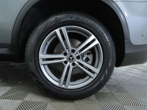 Certified 2021 Mercedes-Benz GLC 300 4MATIC image 32