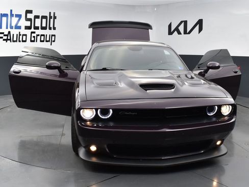 Used 2022 Dodge Challenger R/T Scat Pack w/ Dynamics Package RWD image 25
