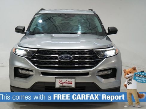 Used 2024 Ford Explorer XLT w/ Equipment Group 202A AWD/4WD image 2