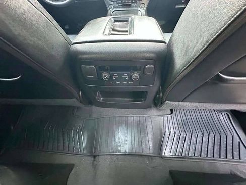 Used 2020 Chevrolet Suburban Premier AWD/4WD image 48