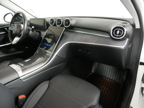 Used 2023 Mercedes-Benz C 300 4MATIC Sedan image 17