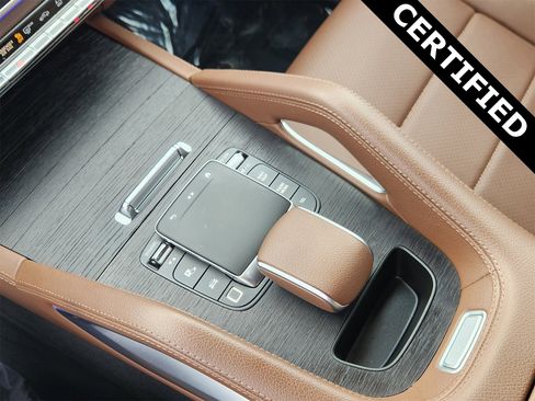 Certified 2025 Mercedes-Benz GLE 450 4MATIC image 33