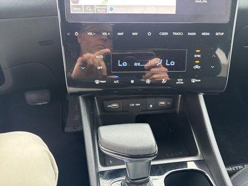 Used 2024 Hyundai Santa Cruz SEL w/ Activity Package image 16