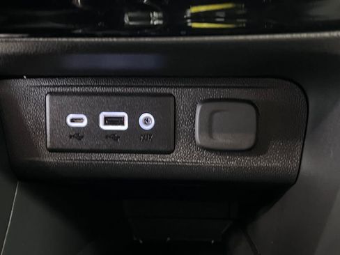 Used 2023 Buick Encore GX Select w/ Sport Touring Package image 22