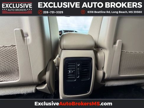 Used 2018 Jeep Grand Cherokee Laredo image 34