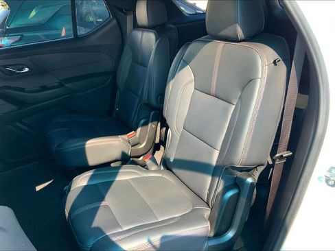 Certified 2023 Chevrolet Traverse RS image 20