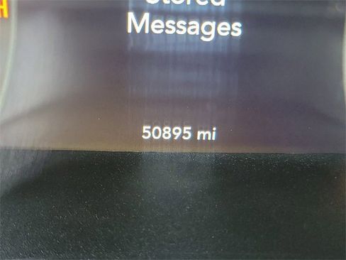 Used 2019 Dodge Challenger SXT w/ Blacktop Package image 11