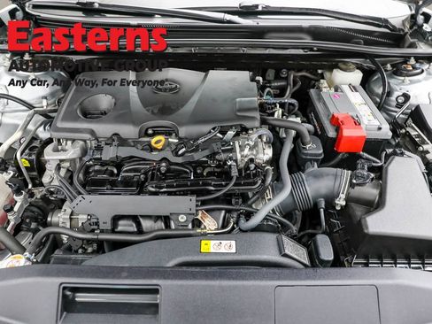 Used 2023 Toyota Camry XSE image 7