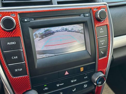 Used 2017 Toyota Camry SE FWD image 22
