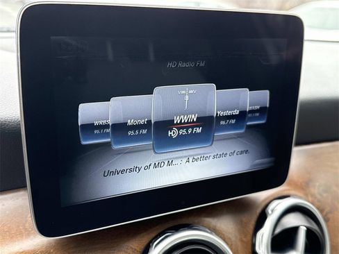 Used 2019 Mercedes-Benz GLA 250 image 4