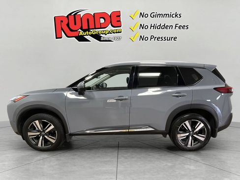 Used 2023 Nissan Rogue Platinum w/ Platinum Premium Package AWD/4WD image 3