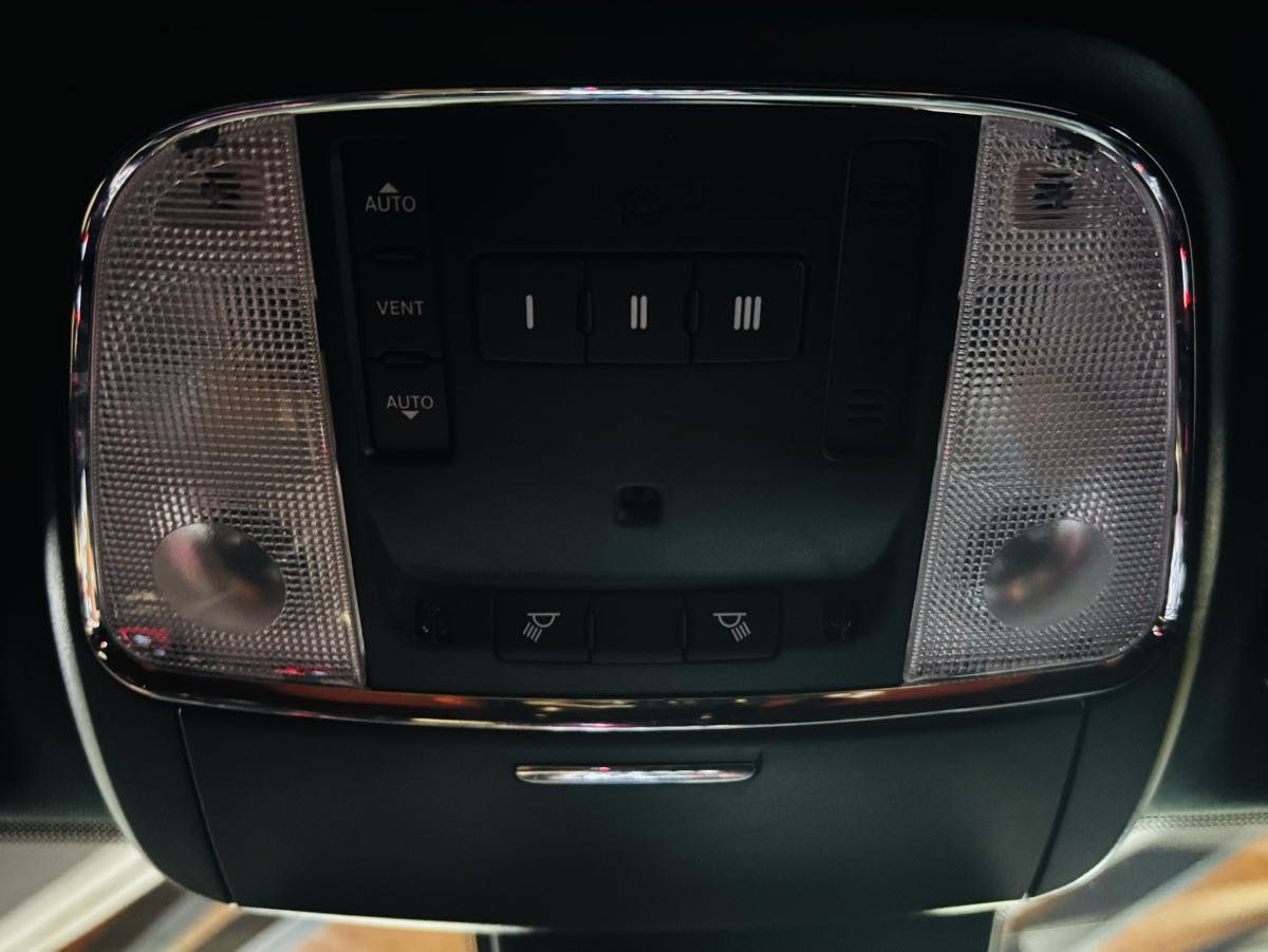 Used 2022 Dodge Charger Scat Pack RWD image 49