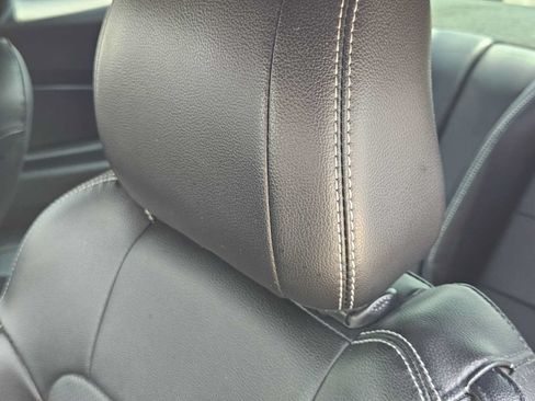 Used 2022 Ford Mustang GT Premium RWD image 14