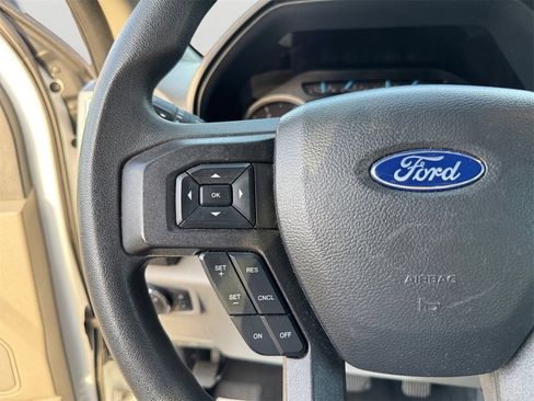 Used 2022 Ford F350 XLT image 21