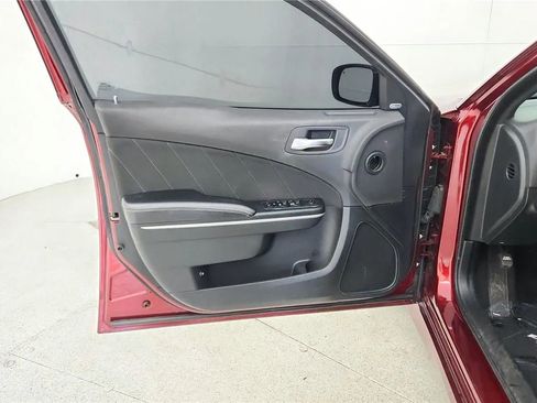 Used 2019 Dodge Charger GT RWD image 32