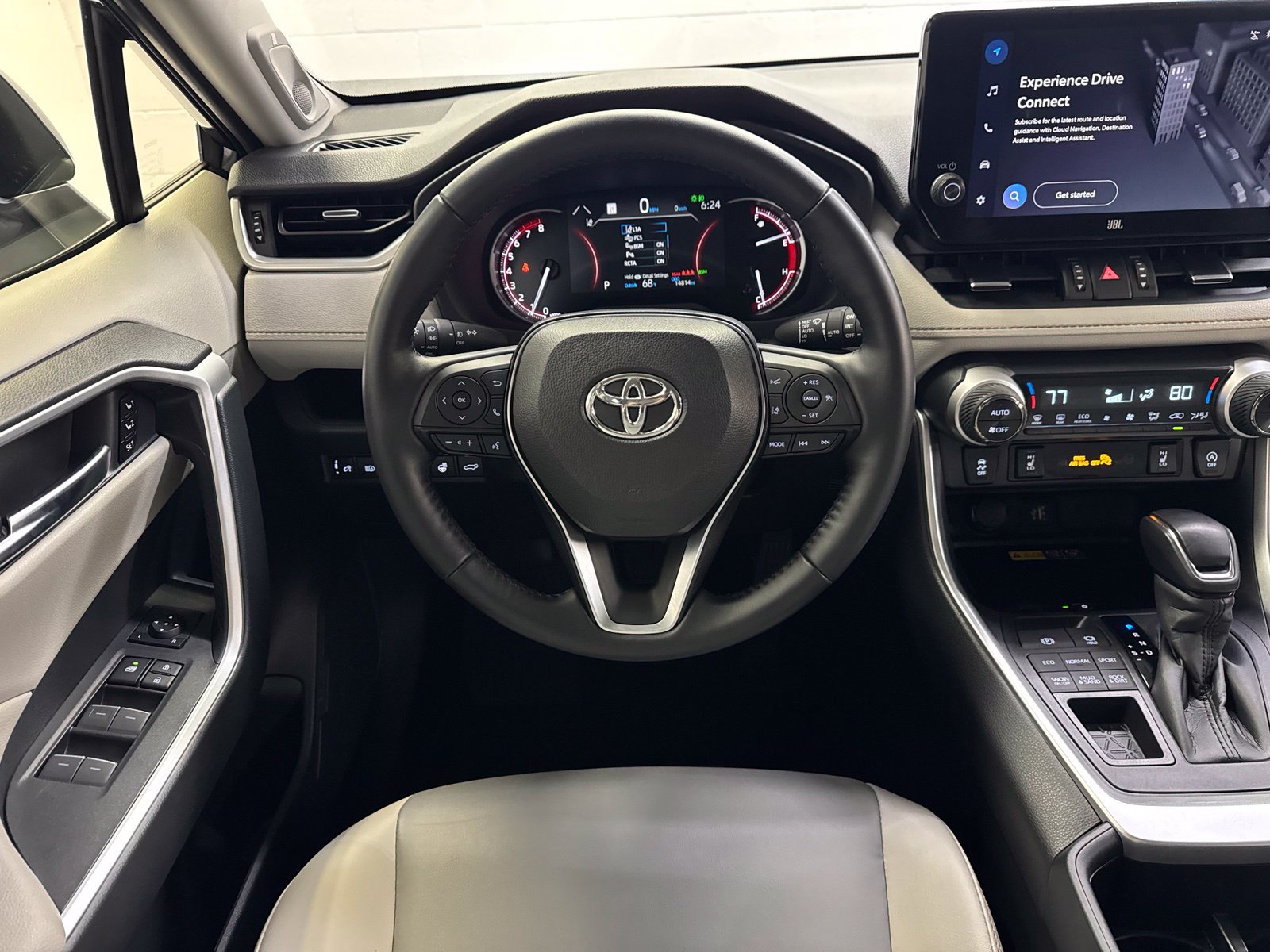 Used 2025 Toyota RAV4 XLE Premium w/ Weather Package AWD/4WD image 14