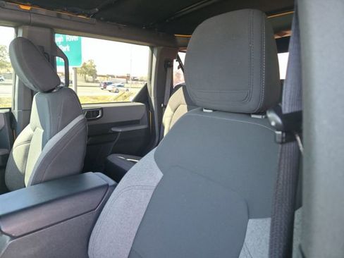 Used 2022 Ford Bronco Big Bend image 13