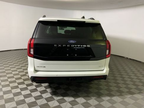 New 2026 Ford Expedition Max Active image 10