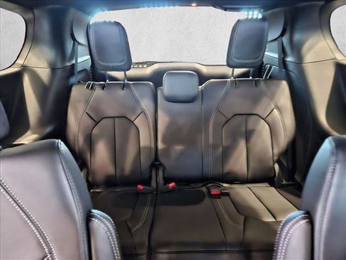 New 2026 Chrysler Voyager LX image 14