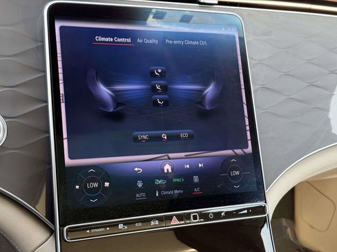 Used 2022 Mercedes-Benz EQS 450+ Sedan image 5