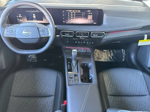 New 2026 Nissan Sentra SV w/ SV Convenience Package FWD image 10