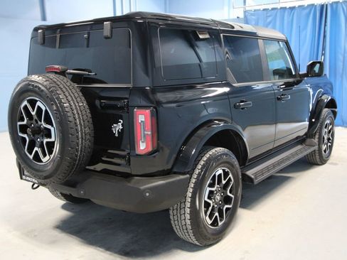 Used 2025 Ford Bronco Outer Banks image 28