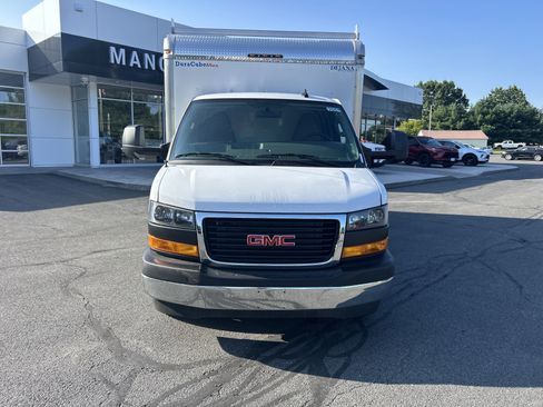 New 2026 GMC Savana 3500 w/ Power Convenience Package RWD image 14