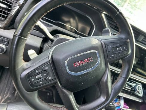 Used 2025 GMC Sierra 1500 AT4 w/ AT4 Preferred Package AWD/4WD image 24