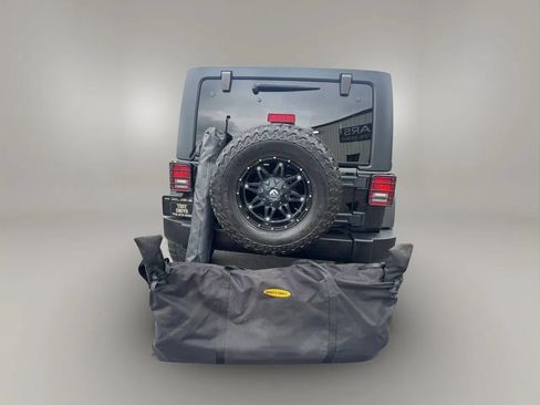 Used 2016 Jeep Wrangler Unlimited Sport w/ Quick Order Package 24S AWD/4WD image 19