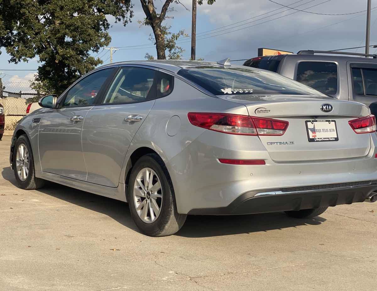 Used 2019 Kia Optima LX FWD image 4