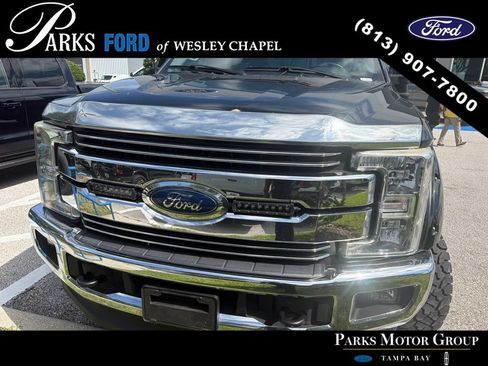 Used 2018 Ford F250 Lariat w/ Lariat Value Package AWD/4WD image 1