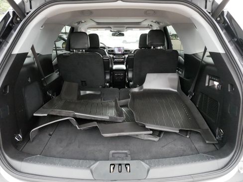 Used 2021 Ford Explorer Limited w/ Hybrid Equipment Group 310A AWD/4WD image 18