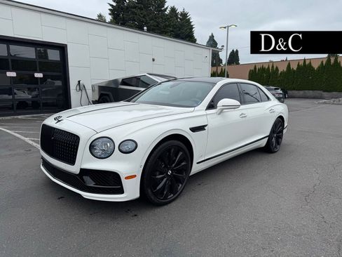 Used 2021 Bentley Flying Spur V8 AWD/4WD image 1