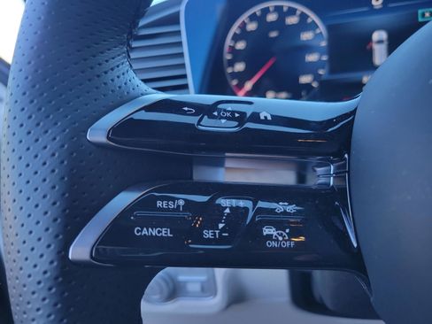 Certified 2025 Mercedes-Benz GLS 580 4MATIC image 23