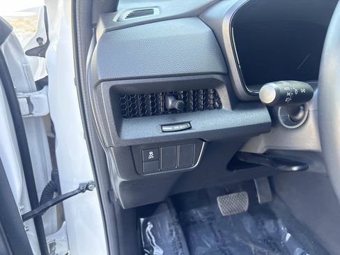 Used 2025 Honda CR-V Sport image 21