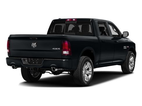 Used 2016 RAM 1500 Big Horn AWD/4WD image 4
