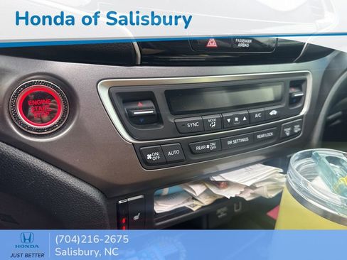 Used 2021 Honda Pilot Special Edition image 13