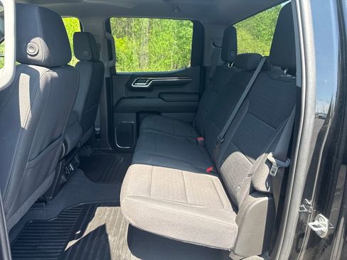 Used 2024 Chevrolet Silverado 1500 LT AWD/4WD image 20
