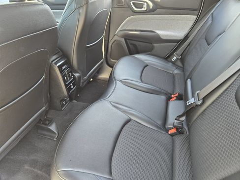 Used 2022 Jeep Compass Latitude w/ Sun and Sound Group FWD image 40