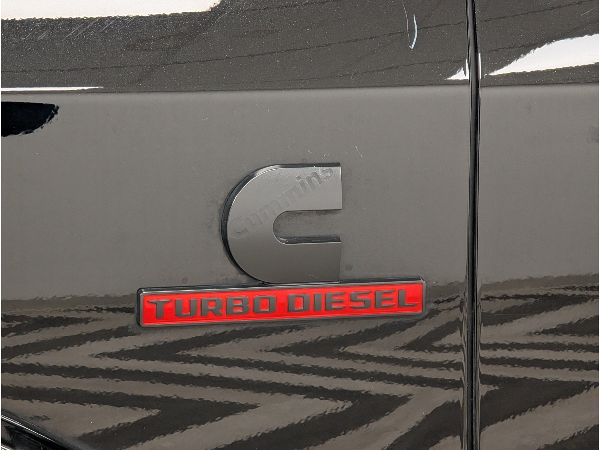 Used 2024 RAM 3500 Limited w/ Night Edition AWD/4WD image 8