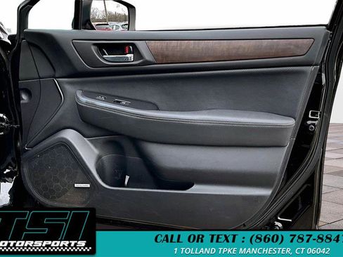 Used 2017 Subaru Outback 2.5i Limited image 24