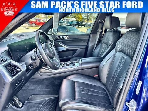 Used 2024 BMW X7 M60i w/ Executive Package image 20